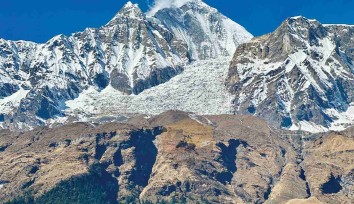 Dhaulagiri Circuit Trek- 17 Days